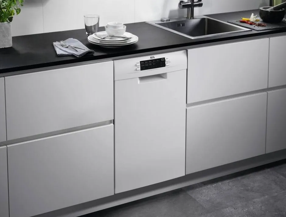 Aeg Astianpesu*astianpesukone FFB62407ZW 45 cm valkoinen