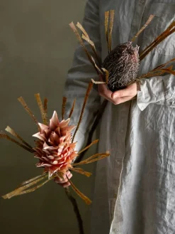 Bloomingville Koriste-Esineet*koristeoksa Palmflower ruskea