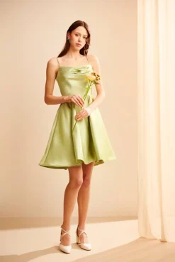 Dazzling Zazabella Lyhyet Juhlamekot*mekko H4643S-SATIN Dazzling