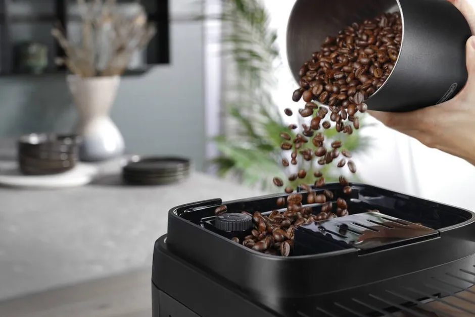 DeLonghi Kahvi Ja Kuumat Juomat*kahviautomaatti Magnifica Evo Next ECAM310.60.B
