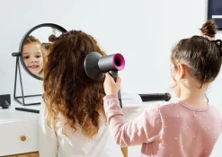 Dyson Nuket Ja Kotileikki*hiusmuotoiluleikkisetti Casdon 5 osaa