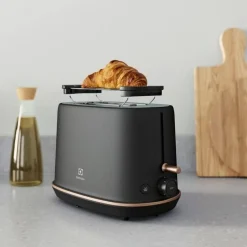 Electrolux Leivänpaahtimet Ja Grillit*Explore 7 leivänpaahdin E7T1-6BP