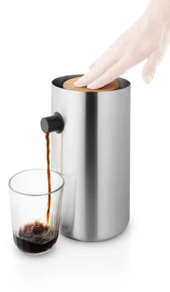 Eva Solo Juoma- Ja Baaritarvikkeet*Nordic Kitchen pumpputermos 1,8 l