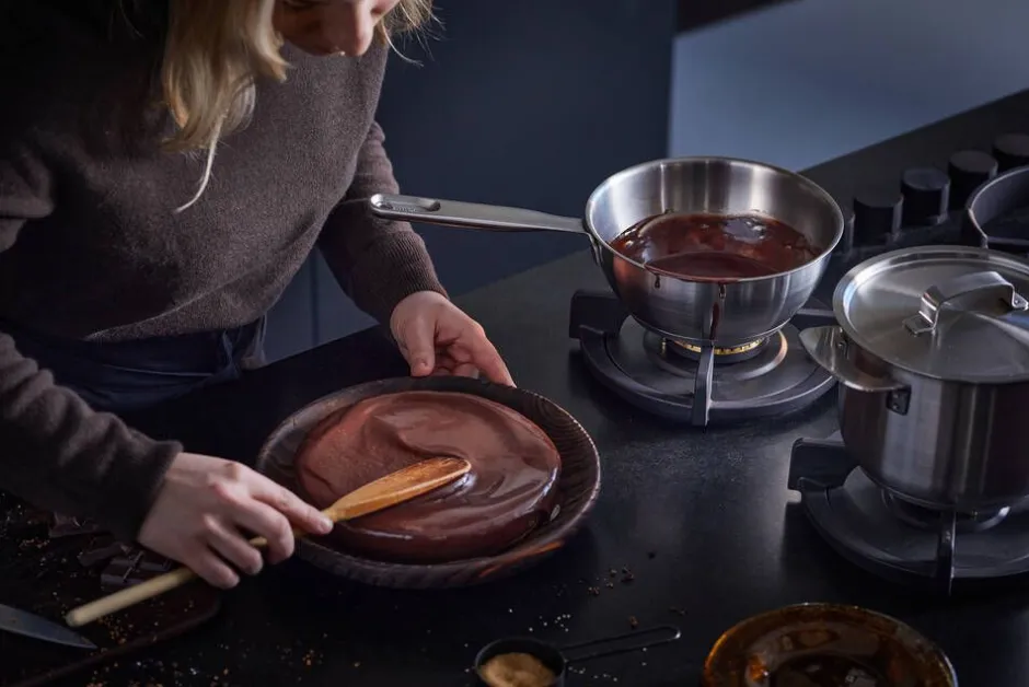 Fiskars Keittoastiat*All Steel kastikekasari 2 L/20 cm