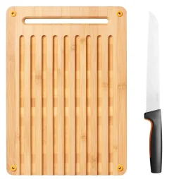 Fiskars Veitset Ja Leikkuulaudat*Functional Form leipälauta -ja veitsi setti