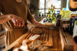 Fiskars Veitset Ja Leikkuulaudat*Functional Form leipäveitsi 21 cm
