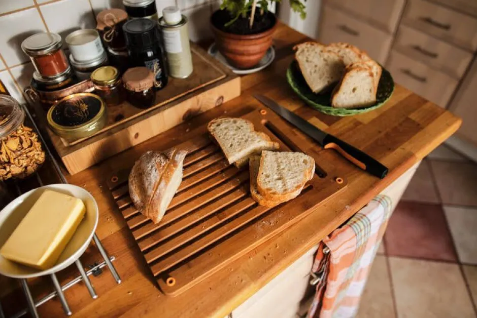 Fiskars Veitset Ja Leikkuulaudat*Functional Form leipälauta bambu