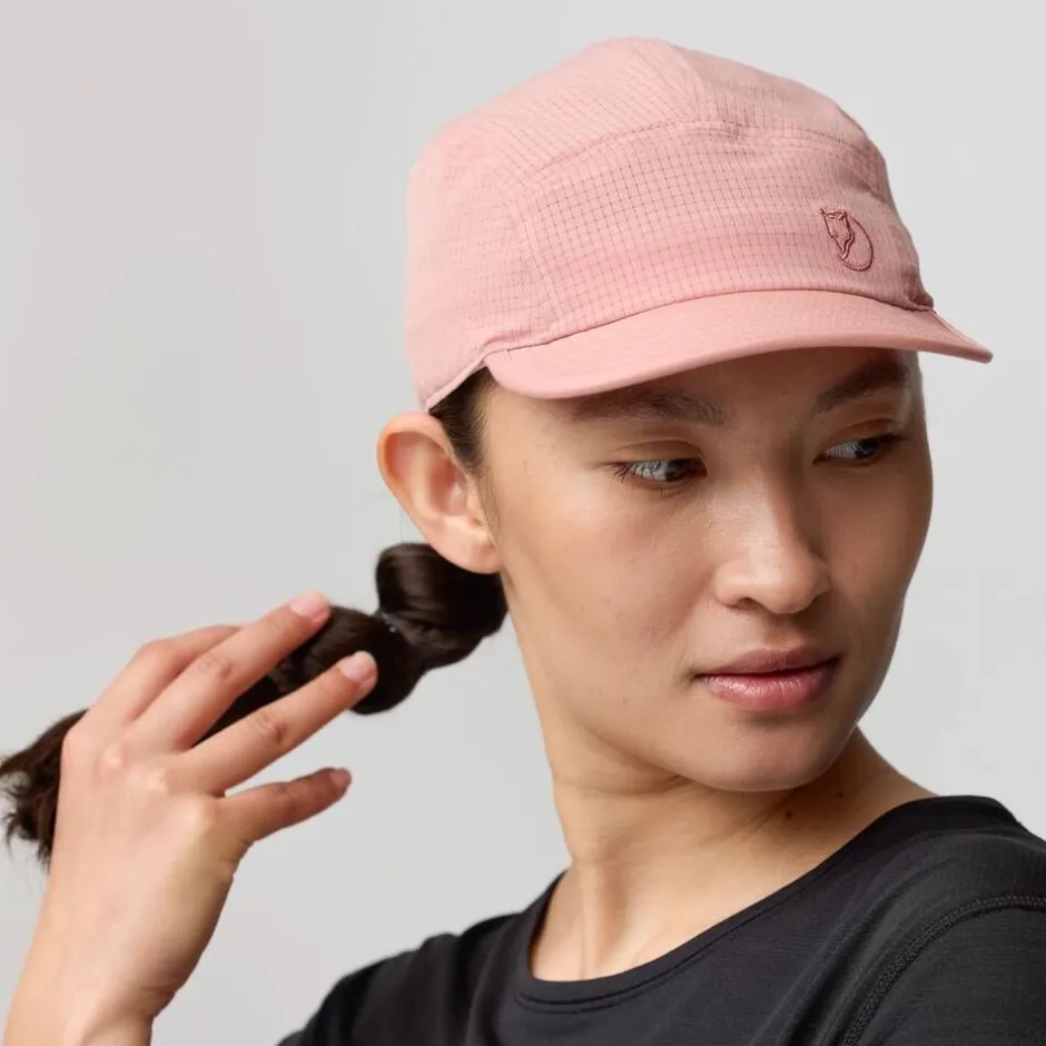 Fju00e4llru00e4ven Asusteet|Asusteet*Fjällräven lippis Abisko Trekking Cap 30 Dark Grey