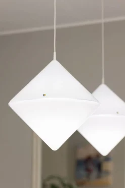 Fosto Sisustusvalaisimet*Diamond Ø 420 mm riippuvalaisin opal
