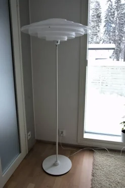 Fosto Sisustusvalaisimet*Luoto Ø 660 mm lattiavalaisin opal