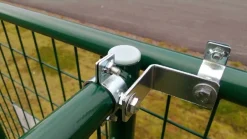 Ju00e4mpti Koirat*Jämpti väliseinäkiinnikesarja Pro-tarhaan 2 kpl