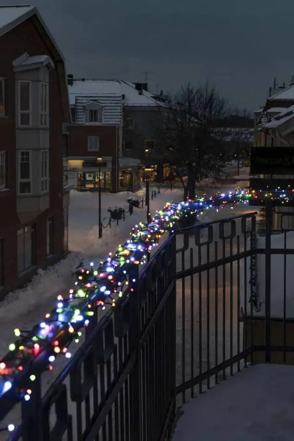Konstsmide Koriste- Ja Kausivalot*LED-ulkovalosarja Cluster 600-os.