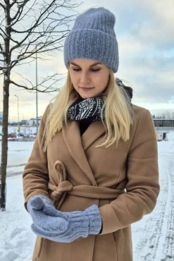 Lasessor Hatut Ja Pipot*pipo Elsa