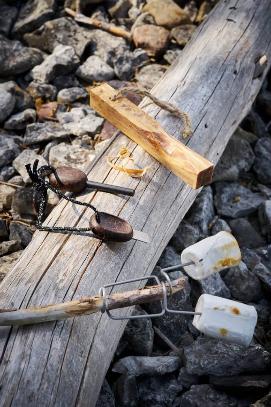 Light my fire Retkeilytarvikkeet*tulustikku FireSteel BIO Army slatyblack