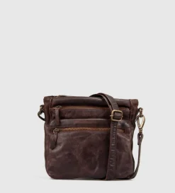 Montana Laukut*laukku Alpha Crossbody Brown 200 Brown