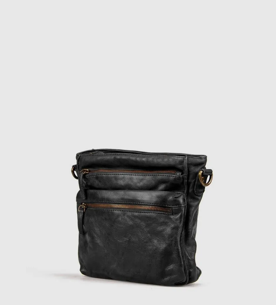 Montana Laukut*laukku Alpha Crossbody Black 100 Black