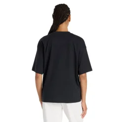 New Balance Paidat, Neuleet Ja Topit*t-paita Sport Oversized Graphic W Black