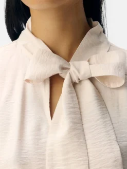 Object Puserot*pusero Objjacira L/S Bow White sand