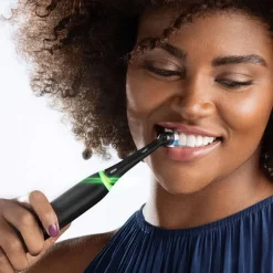 Oral-B Hammashoito*sähköhammasharja iO5S musta