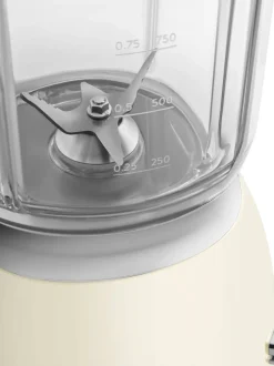 Smeg Tehosekoittimet Ja Vatkaimet*tehosekoitin BLF03CREU kerma