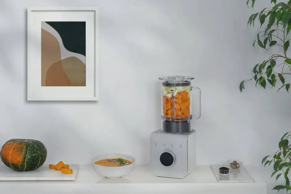 Smeg Tehosekoittimet Ja Vatkaimet*tehosekoitin Power 1,5 L valkoinen BLC01WHMEU