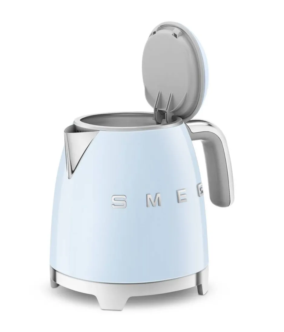 Smeg Kahvi Ja Kuumat Juomat*vedenkeitin KLF05PBEU 0,8 L sininen