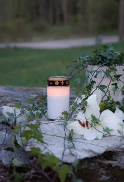 Star Trading Koriste- Ja Kausivalot*LED-hautakynttilä Serene 12 cm valkoinen