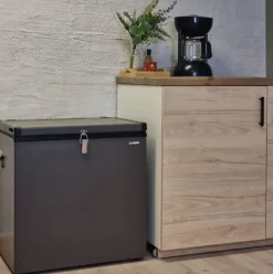 Sunwind Jääkaapit Ja Pakastimet*pakastinarkku 12V/230V/kaasu Ventus 70 l
