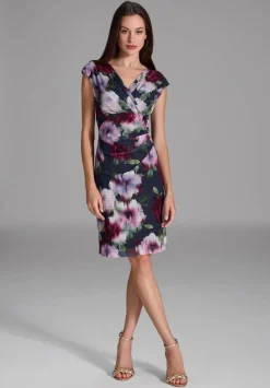 Swing Lyhyet Juhlamekot*mekko 5AI17400 3041 Tummansininen / Viini