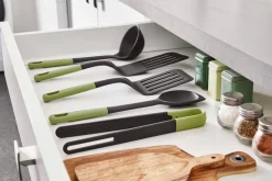 Tefal Keittiötarvikkeet*tarjoilukauha kaavinreunalla Essential 2in1