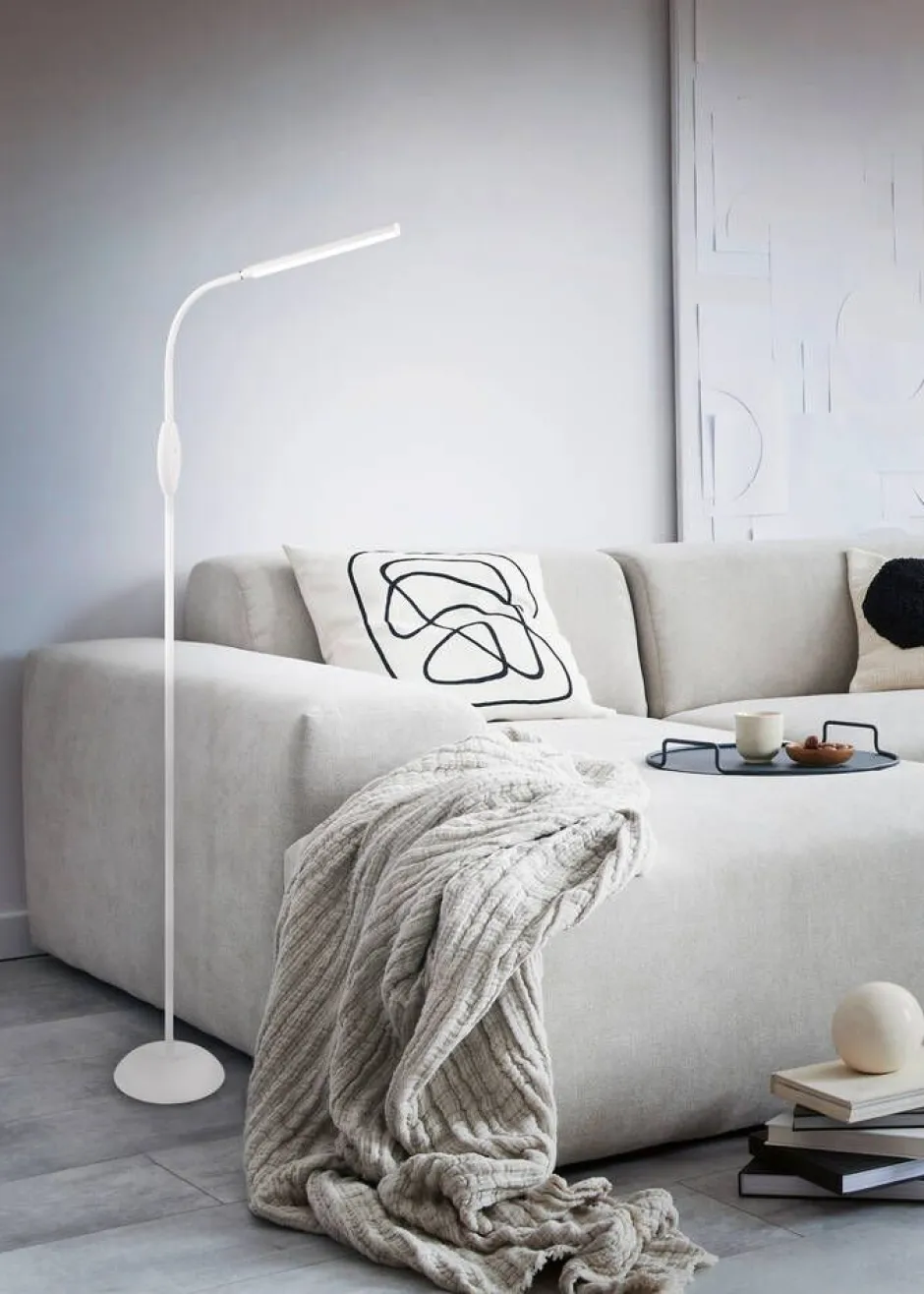 Trio Lighting Sisustusvalaisimet*LED lattiavalaisin Toro valkoinen