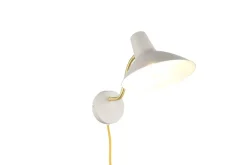 Trio Lighting Sisustusvalaisimet*seinävalaisin Traveller E27 lämmin harmaa/matt