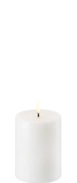 Uyuni Koriste- Ja Kausivalot*LED pöytäkynttilä 7,8x10 cm valkea smooth