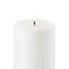 Uyuni Koriste- Ja Kausivalot*LED pöytäkynttilä 7,8x15 cm valkea smooth