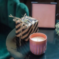 Villeroy&Boch Kynttilät Ja Huonetuoksut*Like Perlemor Kynttilä 8,5x8,5x9cm Coral Home