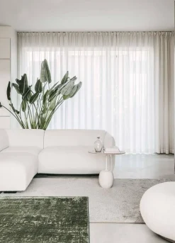 VM-Carpet Keskilattiamatot*Basaltti 490 vihreä 133*200 cm, kantti 5774
