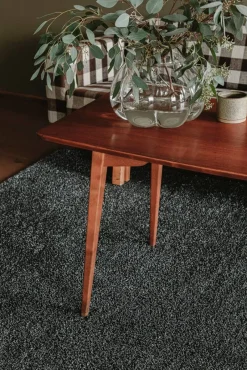 VM-Carpet Keskilattiamatot*matto Viita 133x200 cm 79 musta